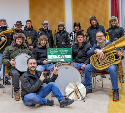 Musikalische Neujahrsgrüße für den guten Zweck – Gralliger Neujahrsgeiger sammelten für „Steirer mit Herz“