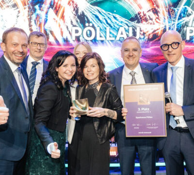 Sparkasse Pöllau erreicht Spitzenplätze beim Sparkassen Award 2025